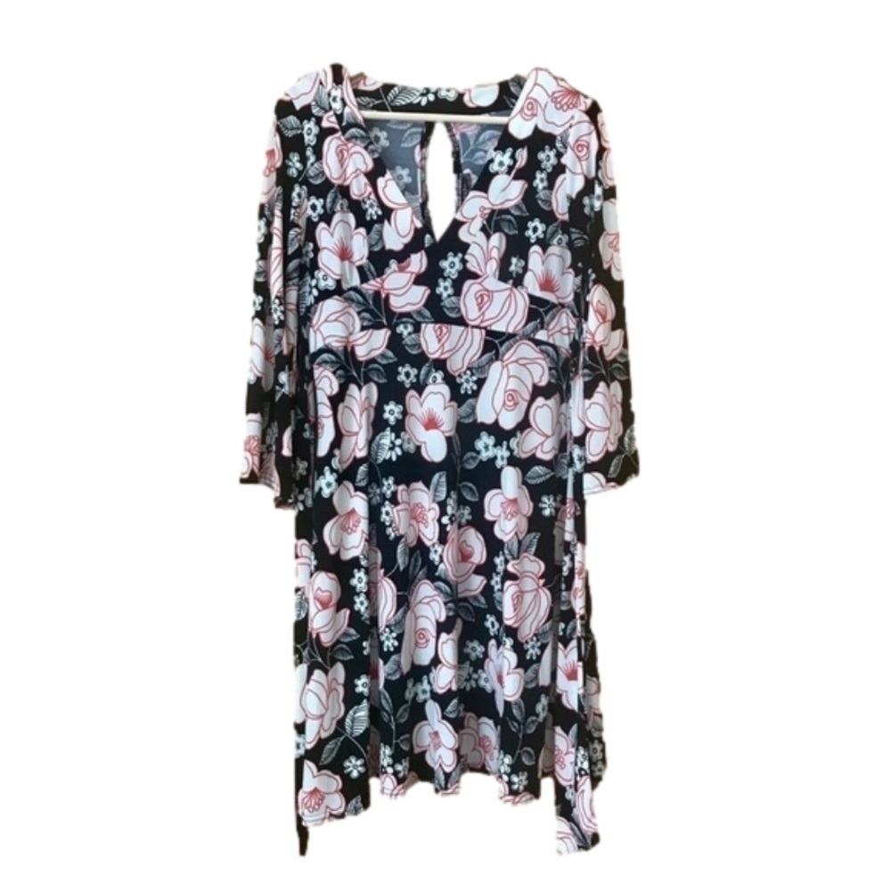 BELLE du Jour floral bell sleeve dress approximate size M